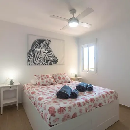 El Rocio, En La Playa De Cariluela Torremolinos