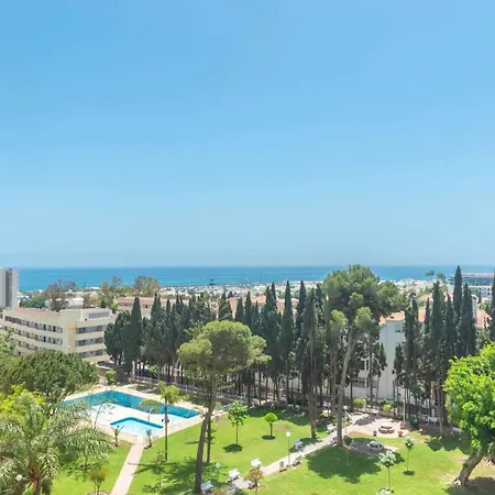 El Rocio, En La Playa De Cariluela * Torremolinos
