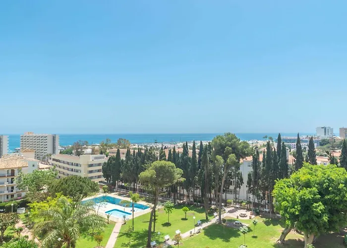 El Rocio, En La Playa De Cariluela * Τορρεμολίνος