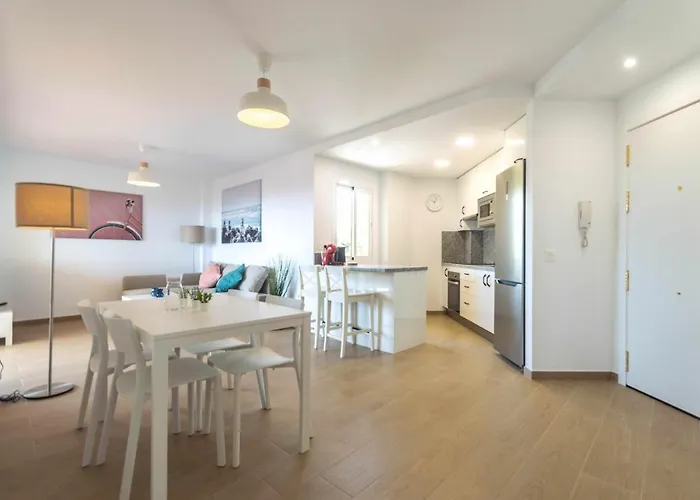 아파트 El Rocio, En La Playa De Cariluela *