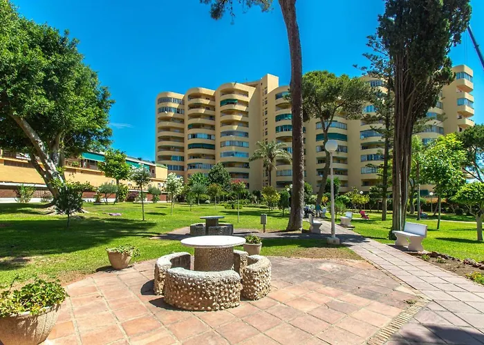 El Rocio, En La Playa De Cariluela * Torremolinos